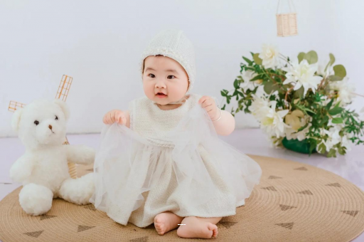 借卵生子咨询宝宝几个月能自主入睡